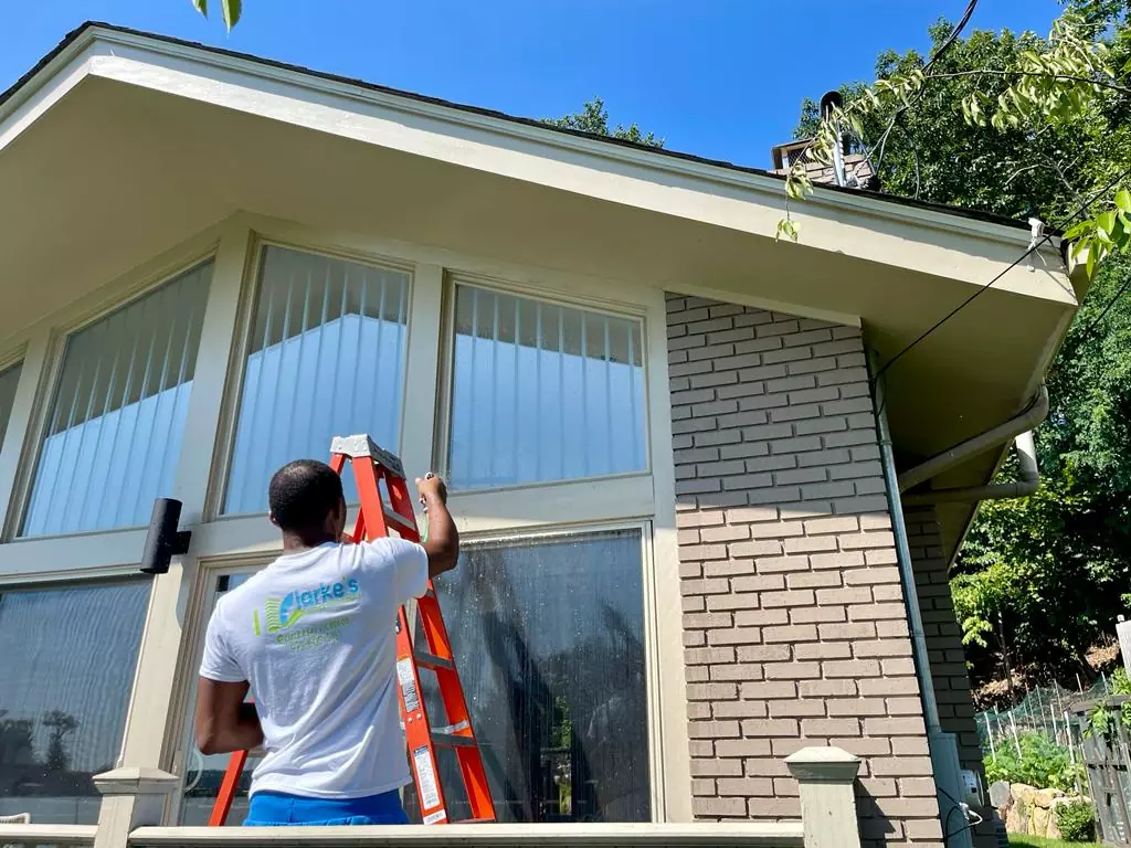 Residential window cleaning services in NJ