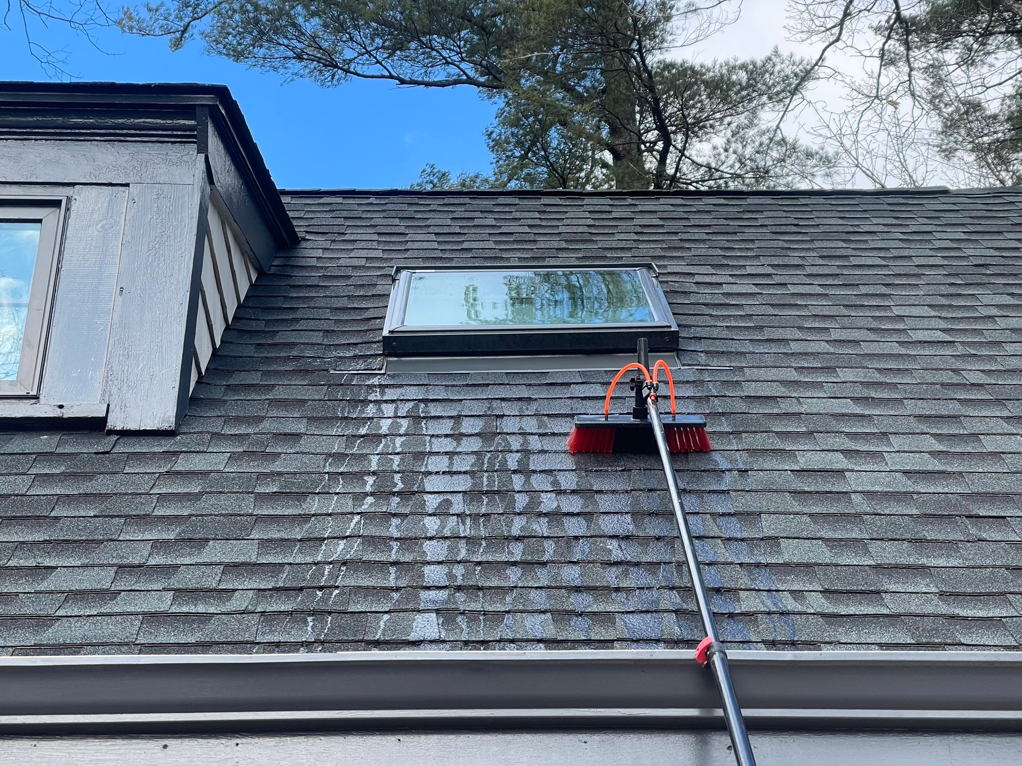 House window washing