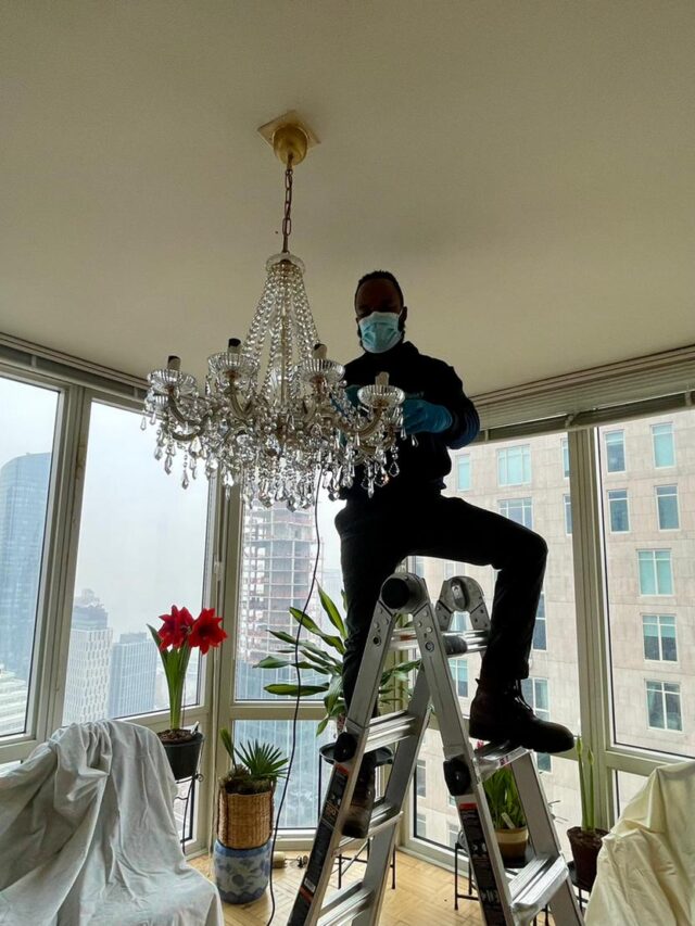 Read more about the article Chandelier Cleaning & Restoration