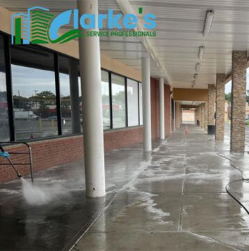 commercial-pressure-washing-service-2.2