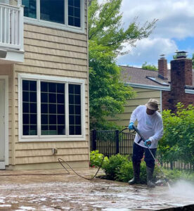 Read more about the article How pressure washing works | effective techniques and benefits