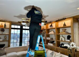 Read more about the article Discover the Surprising Benefits of Chandelier Maintenance