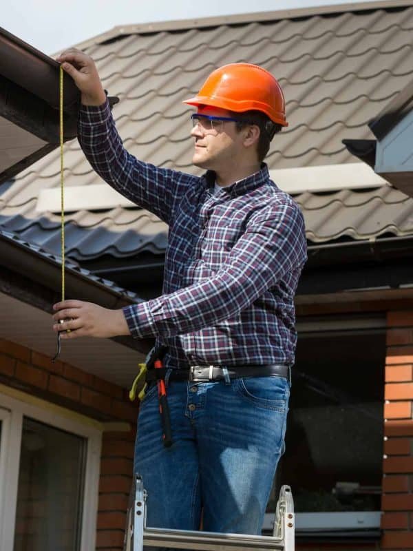 You are currently viewing Common Handyman Repair Mistakes to Avoid: What DIYers Get Wrong and When to Call a Pro